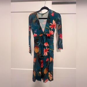 ✨ FARM Rio Deep Teal Floral Midi Dress – V-Neck, Long Sleeve (Rare Print!)